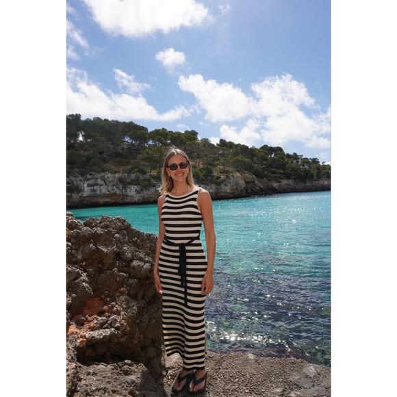 JASON WU Black White Striped Knit Boat Neck Vacay Maxi Dress Size Medium - Picture 12 of 12